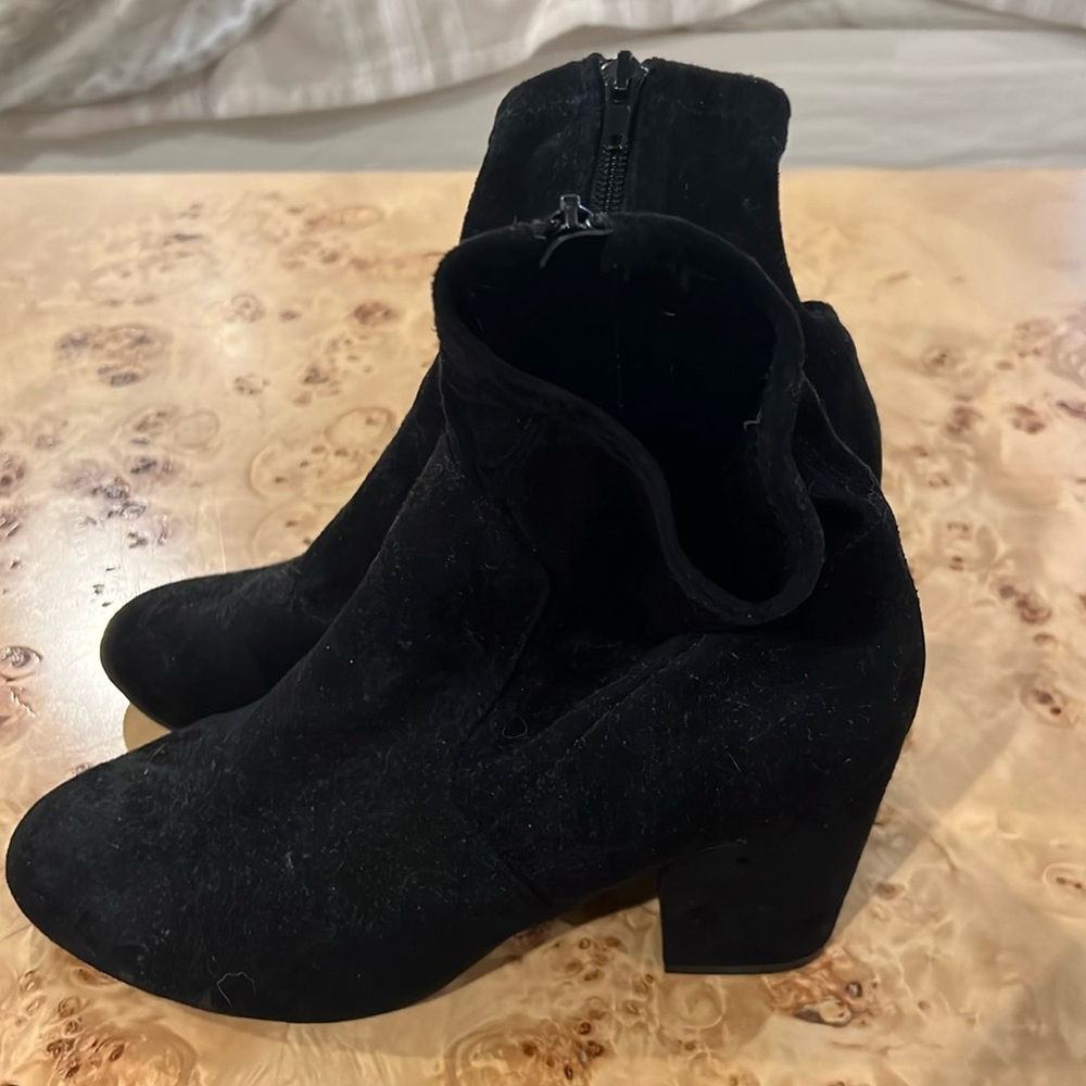 Steve Madden black suede ankle boots
